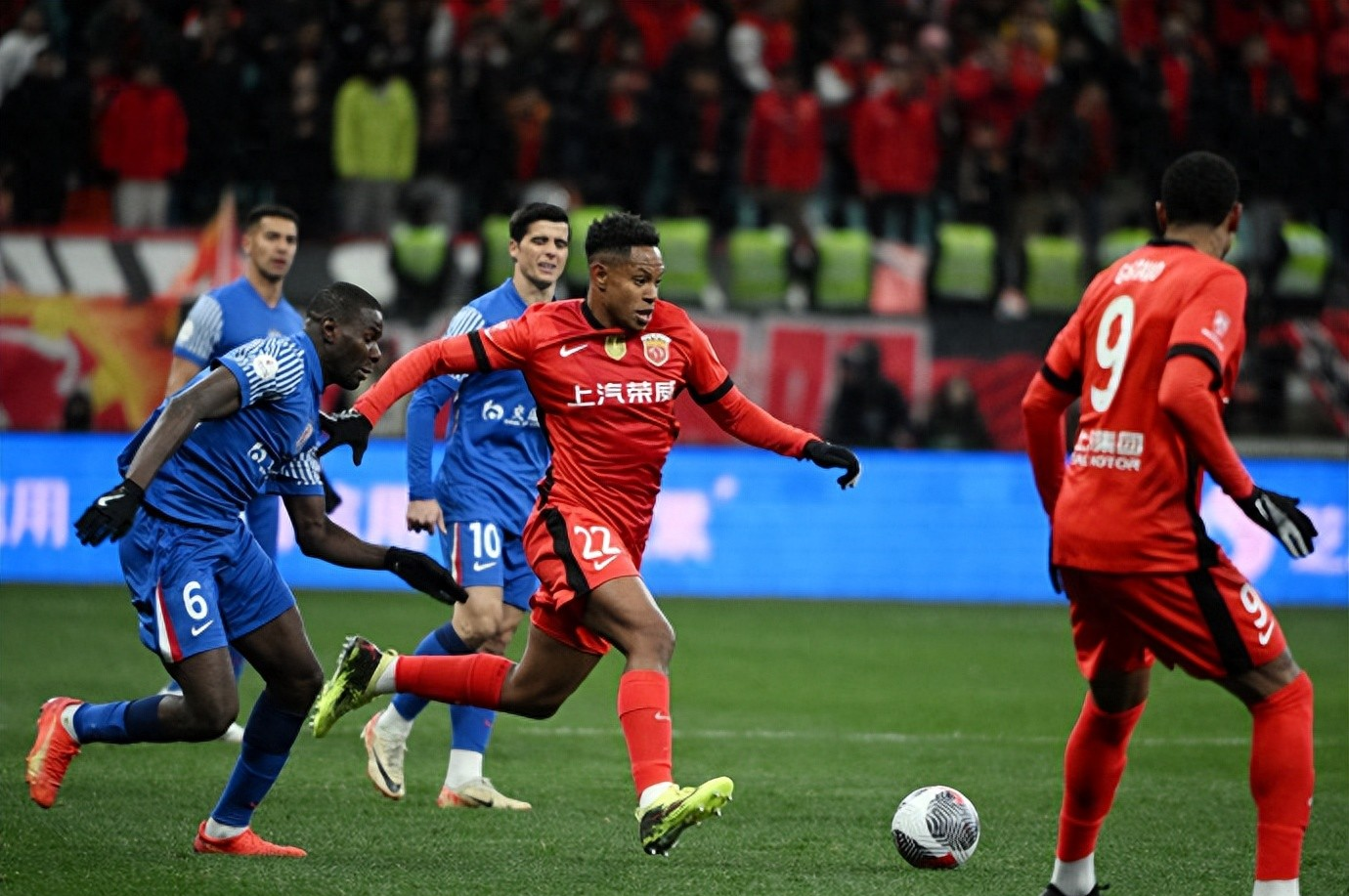 九游网页官网-上海申花迎欧联关键赛，今晨手感冰凉，信心回归，细节决定成败(海阔视界规则分享20)